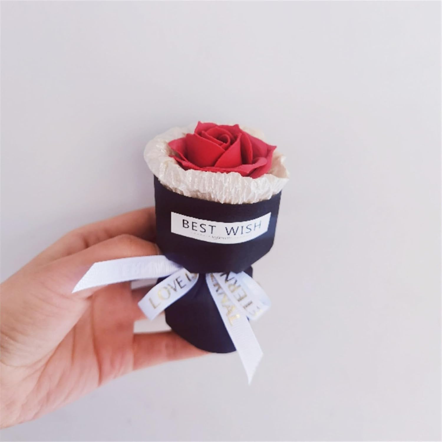 Elegant Mini Bouquet Artificial Flower Car Vent Decoration