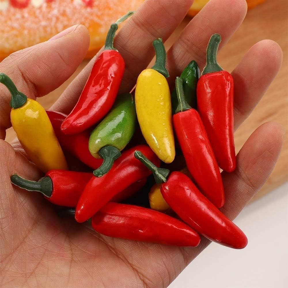 Realistic Artificial Chili Peppers 10Pcs Plastic Lifelike Decor