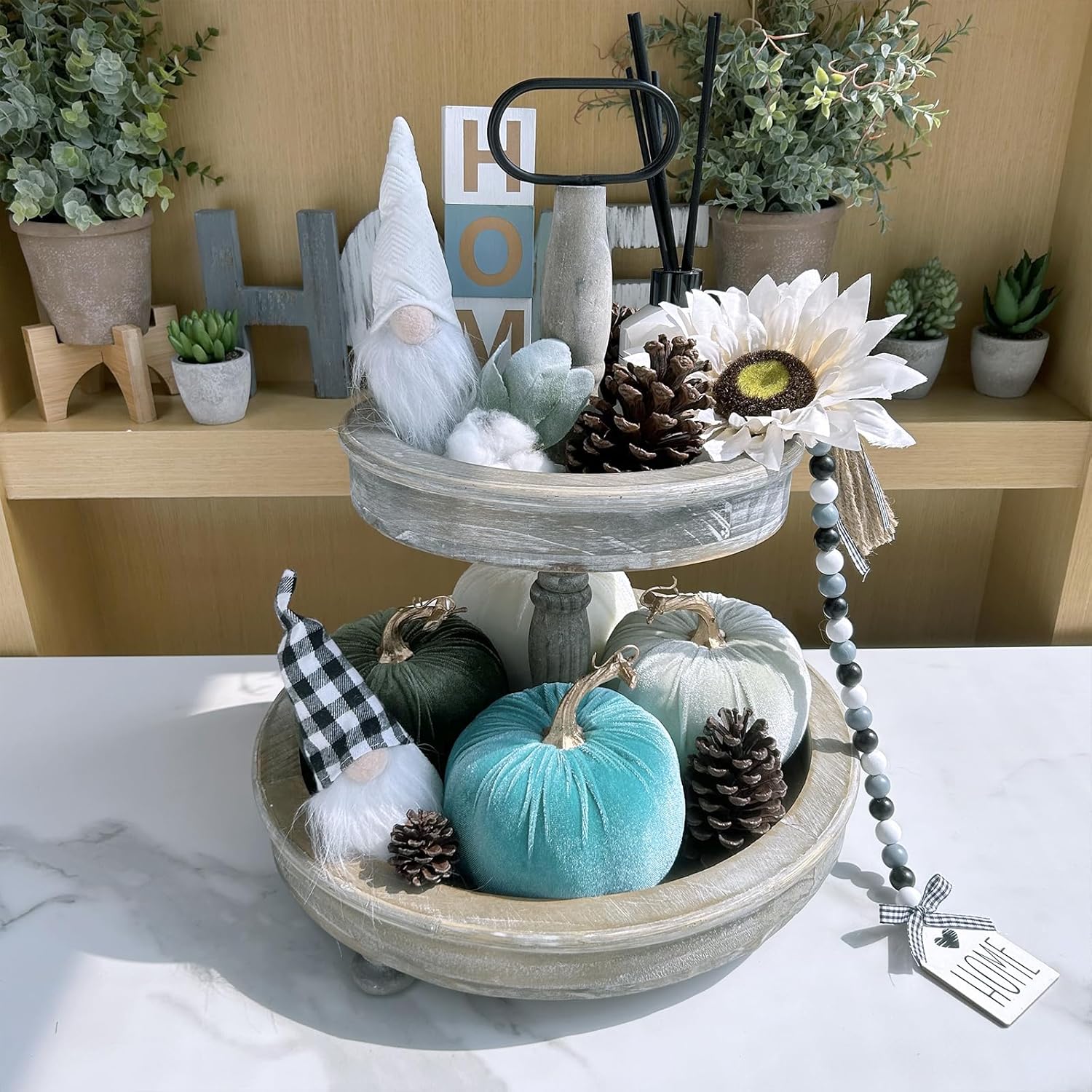 Winlyn 4 Pcs Assorted Velvet Pumpkins Decor