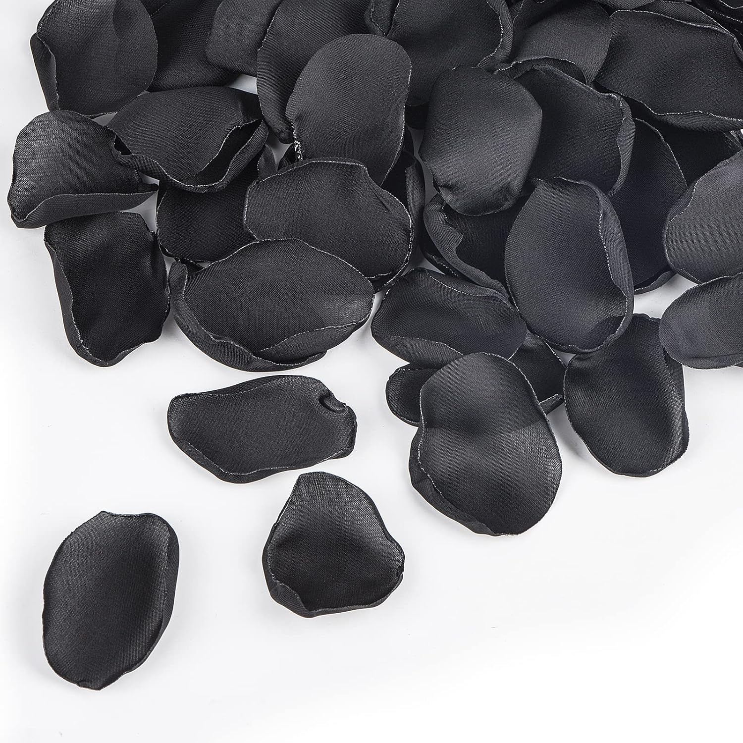 Neaticoo 300pcs Black Silk Rose Petals for Wedding Decorations