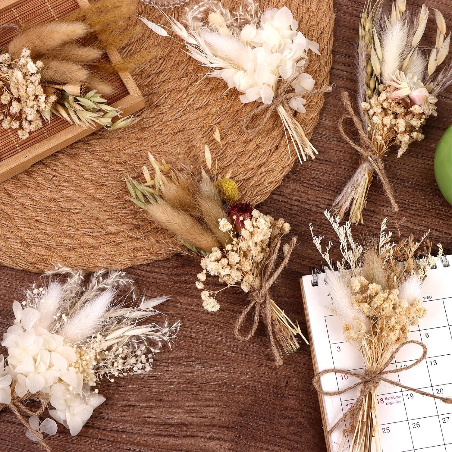16Pcs Boho Dried Flower Bouquet Mini Decor Set
